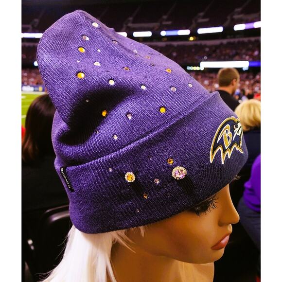 Baltimore Ravens Purple Beanie design with Logo Gold & Purple Rhinestones - Picture 6 of 6